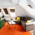 St. Gellert Square - Minilux Apartament Budapeszt